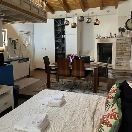 Apartment Small House Nea In Center-with Free Parking Pula